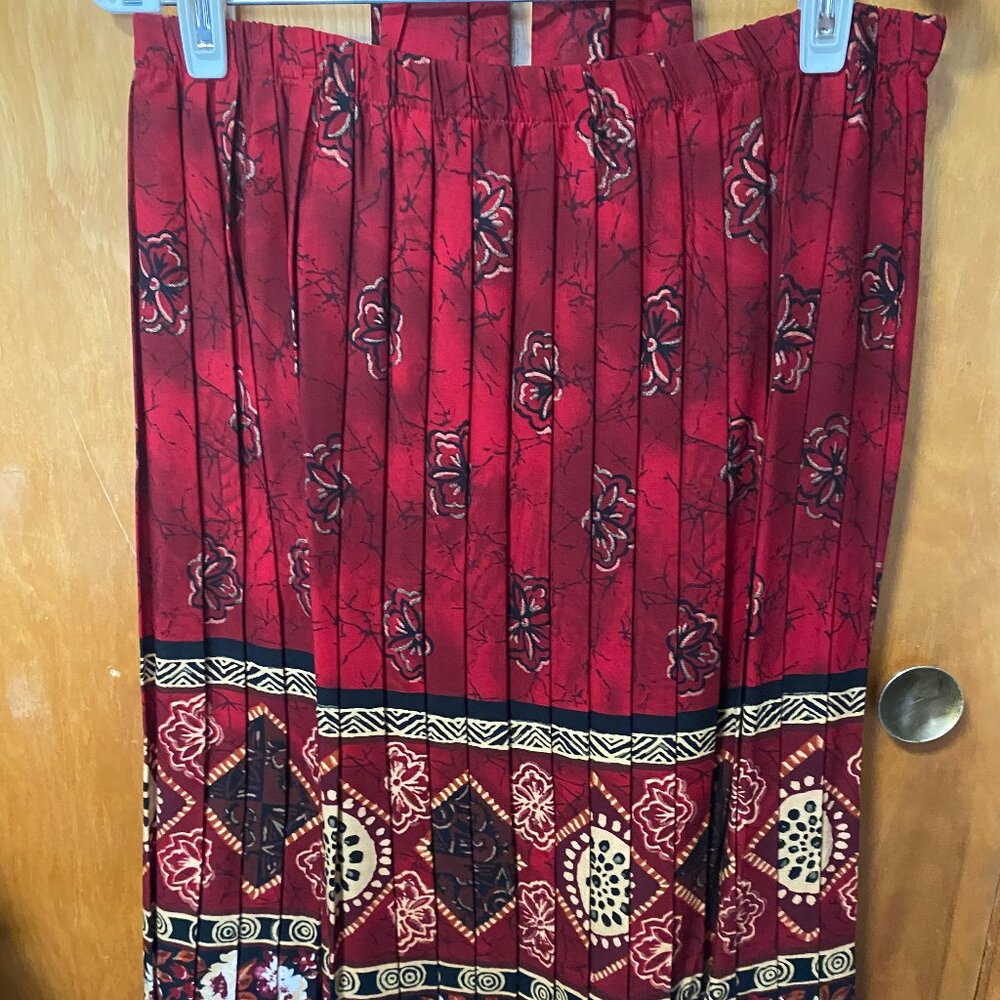 suit - Picture 2 of 4